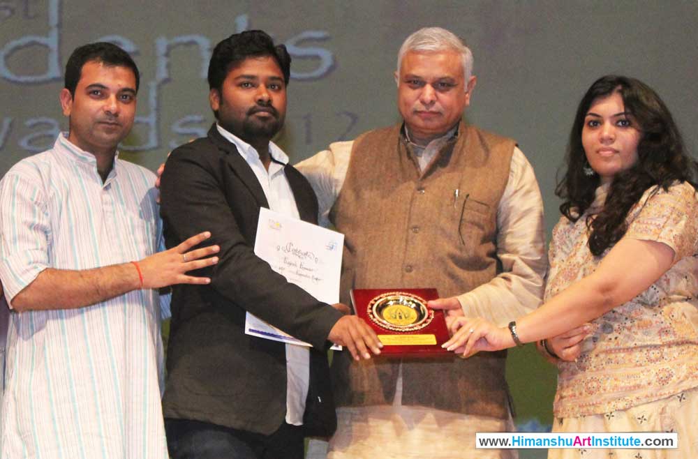 Students of the Year - Rajesh Kumar was Awarded Best Student for Fine Arts 2011 at Himanshu Art Institute