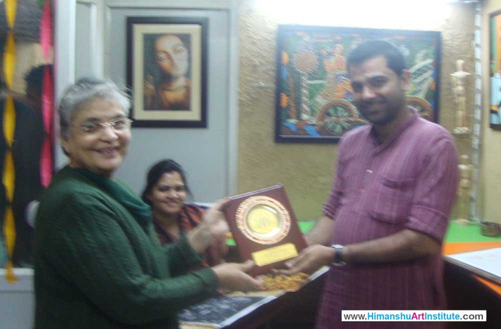 Dr.Pratima Sharda Awarded Best Student in Painting 2012 at Himanshu Art Institute